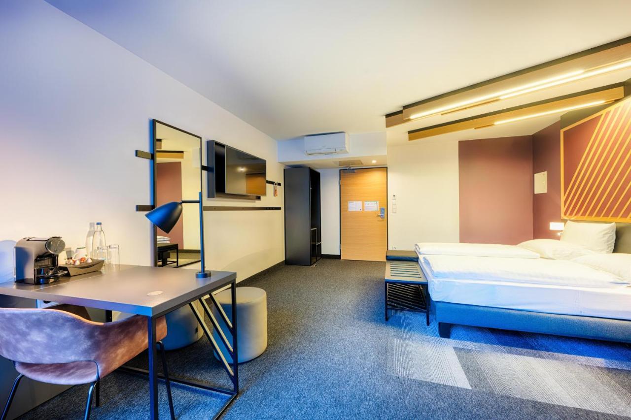 B&B Hotel Muenchen-Hbf Eksteriør billede